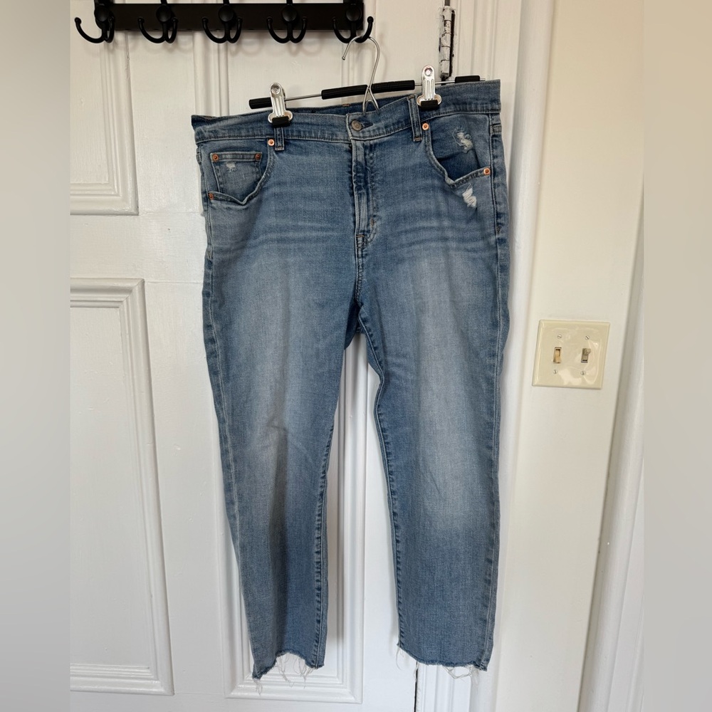 Distressed Gap Crop Jeans